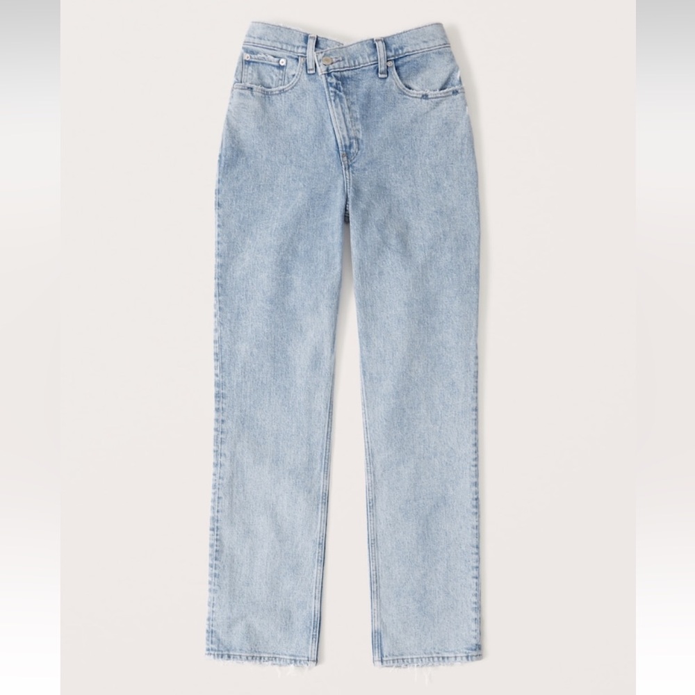Abercrombie curve love 90s straight ultra high rise light wash jeans